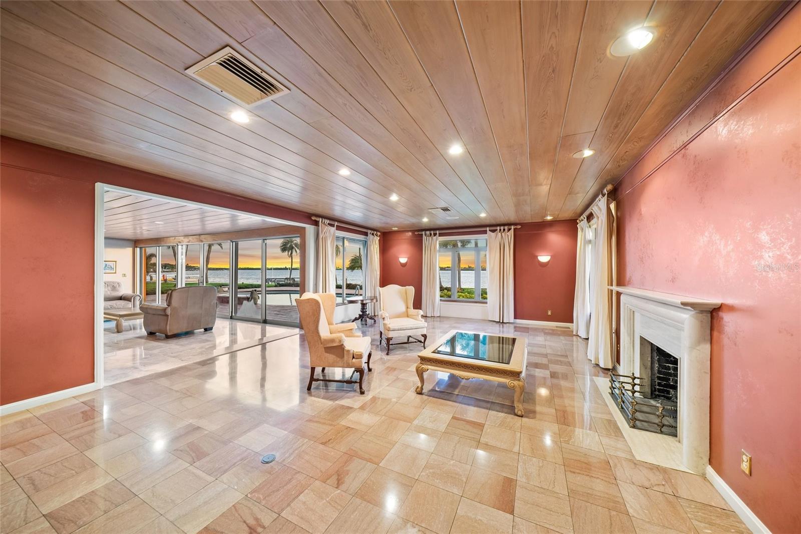 1136 N Lake Shore Dr, Sarasota, FL 34231 — photo 30 of 75