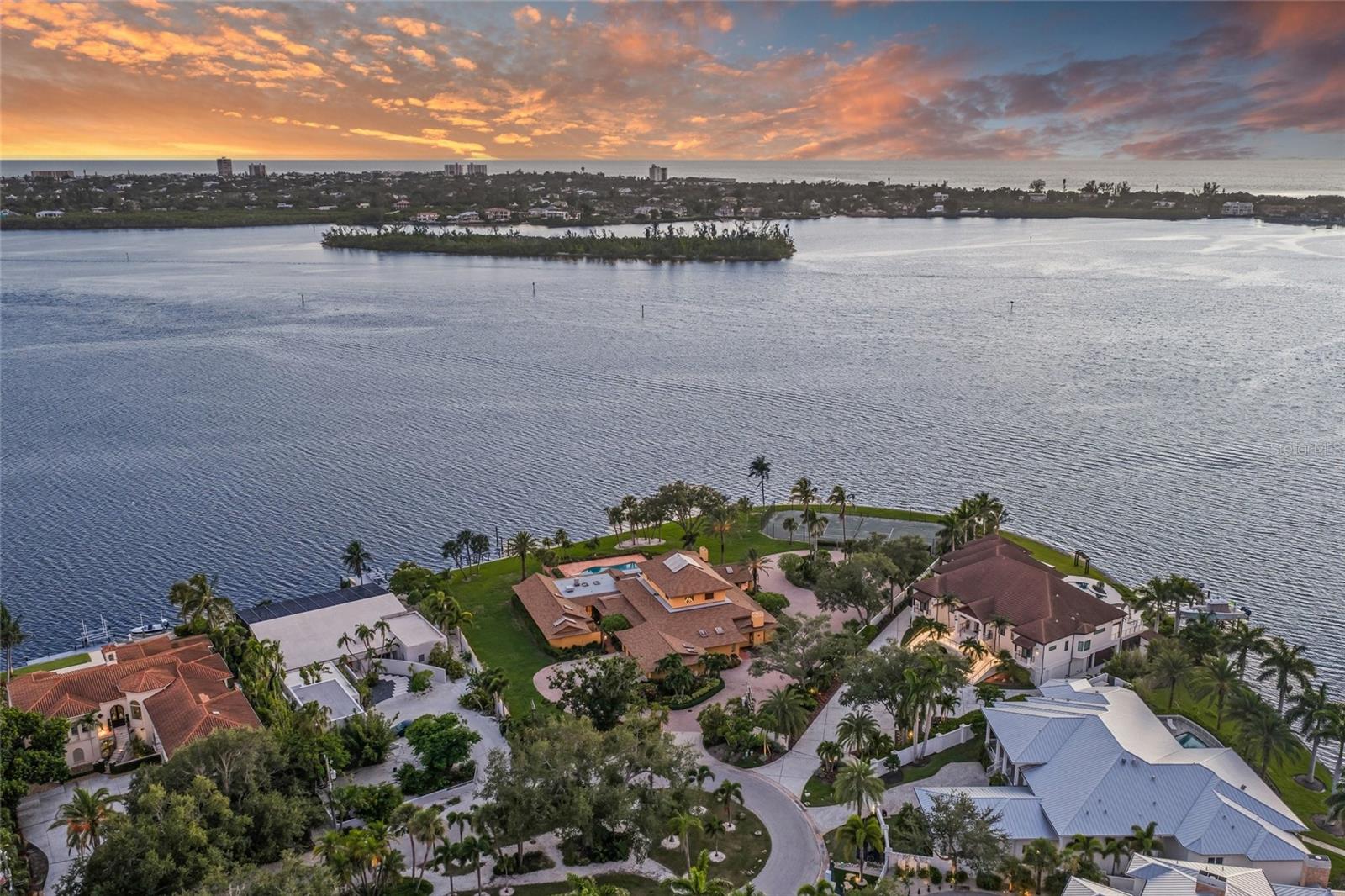 1136 N Lake Shore Dr, Sarasota, FL 34231 — photo 65 of 75