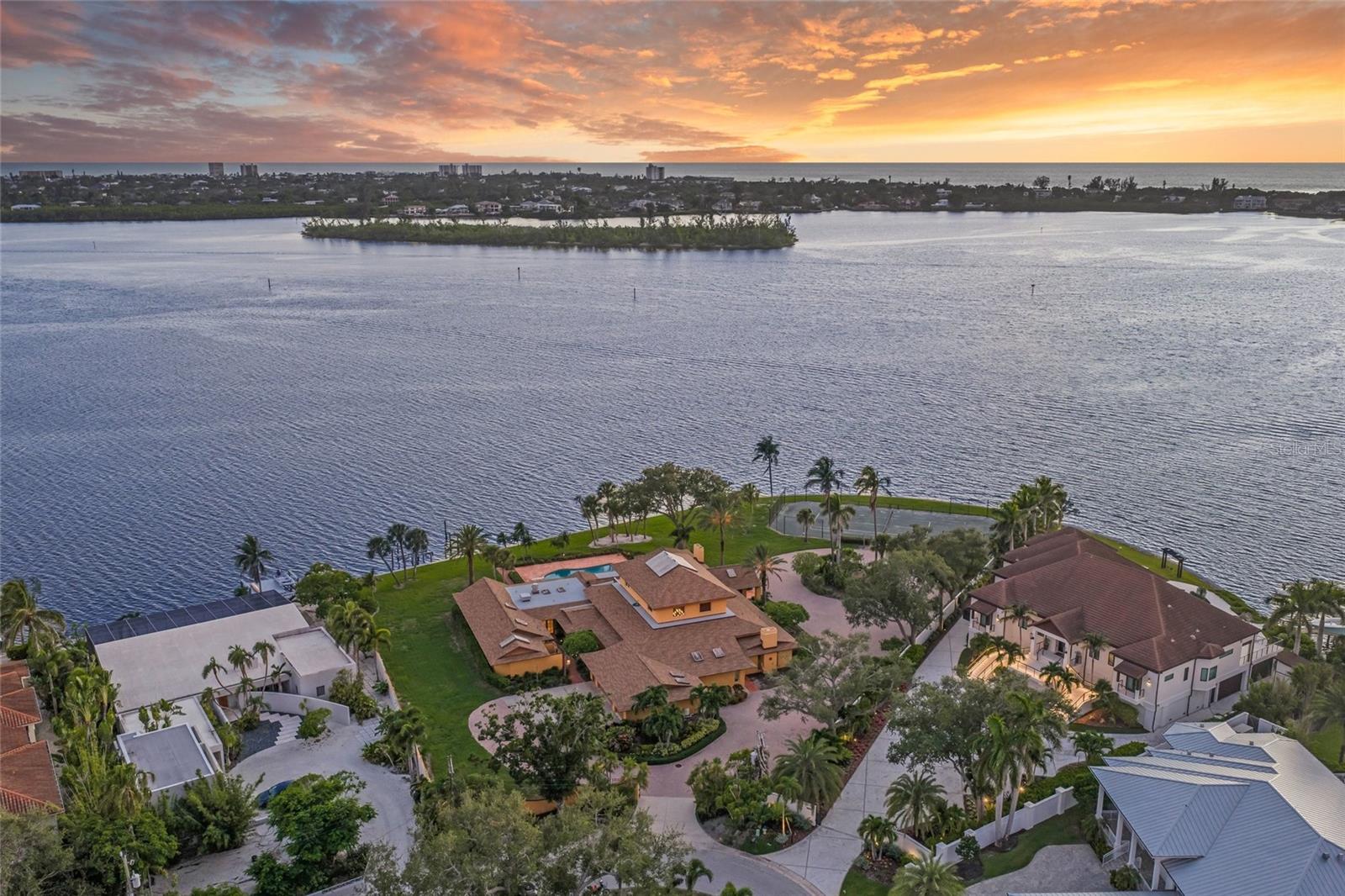 1136 N Lake Shore Dr, Sarasota, FL 34231 — photo 73 of 75