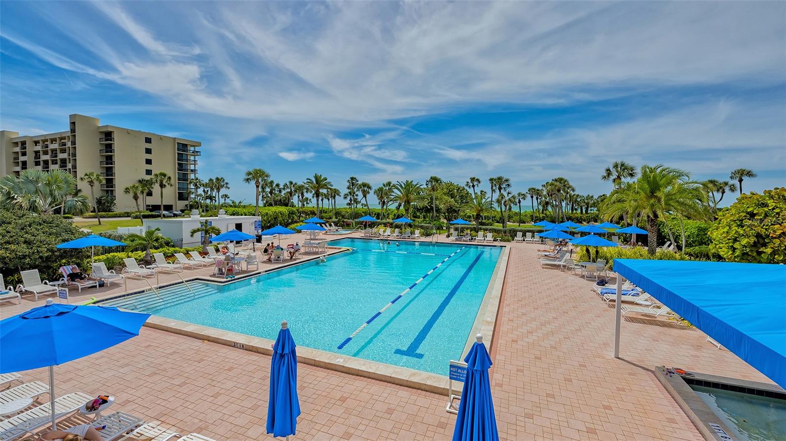 1055 Gulf of Mexico Dr #105, Longboat Key, FL 34228 — photo 42 of 78