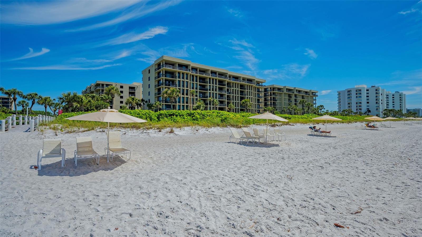 1055 Gulf of Mexico Dr #105, Longboat Key, FL 34228 — photo 61 of 78