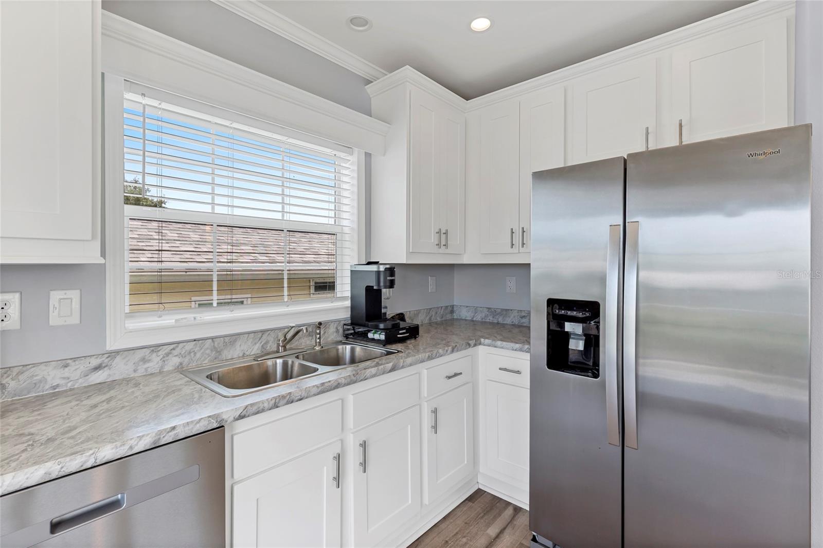 44 Crown Point Dr, Nokomis, FL 34275 — photo 16 of 52