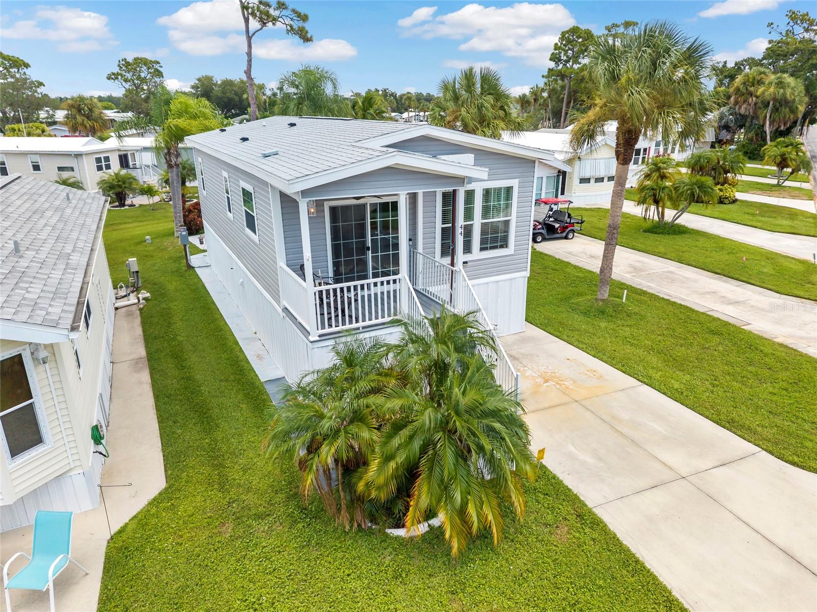 44 Crown Point Dr, Nokomis, FL 34275 — photo 4 of 52