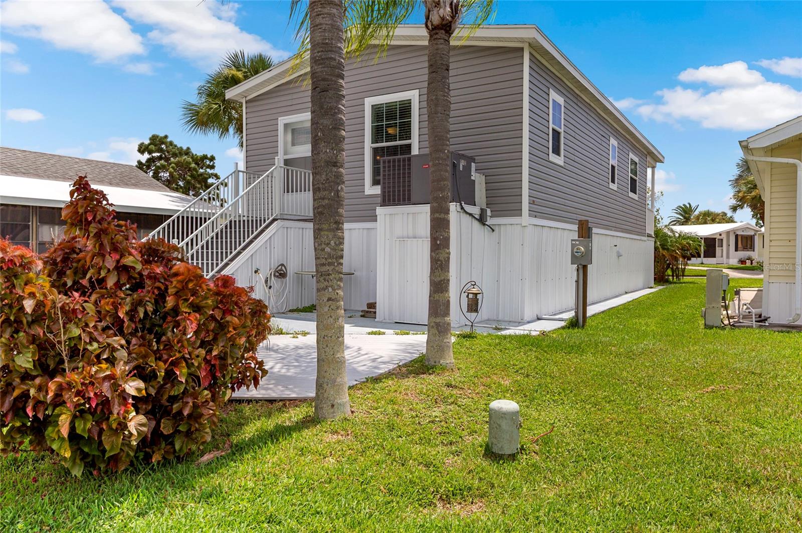 44 Crown Point Dr, Nokomis, FL 34275 — photo 34 of 52