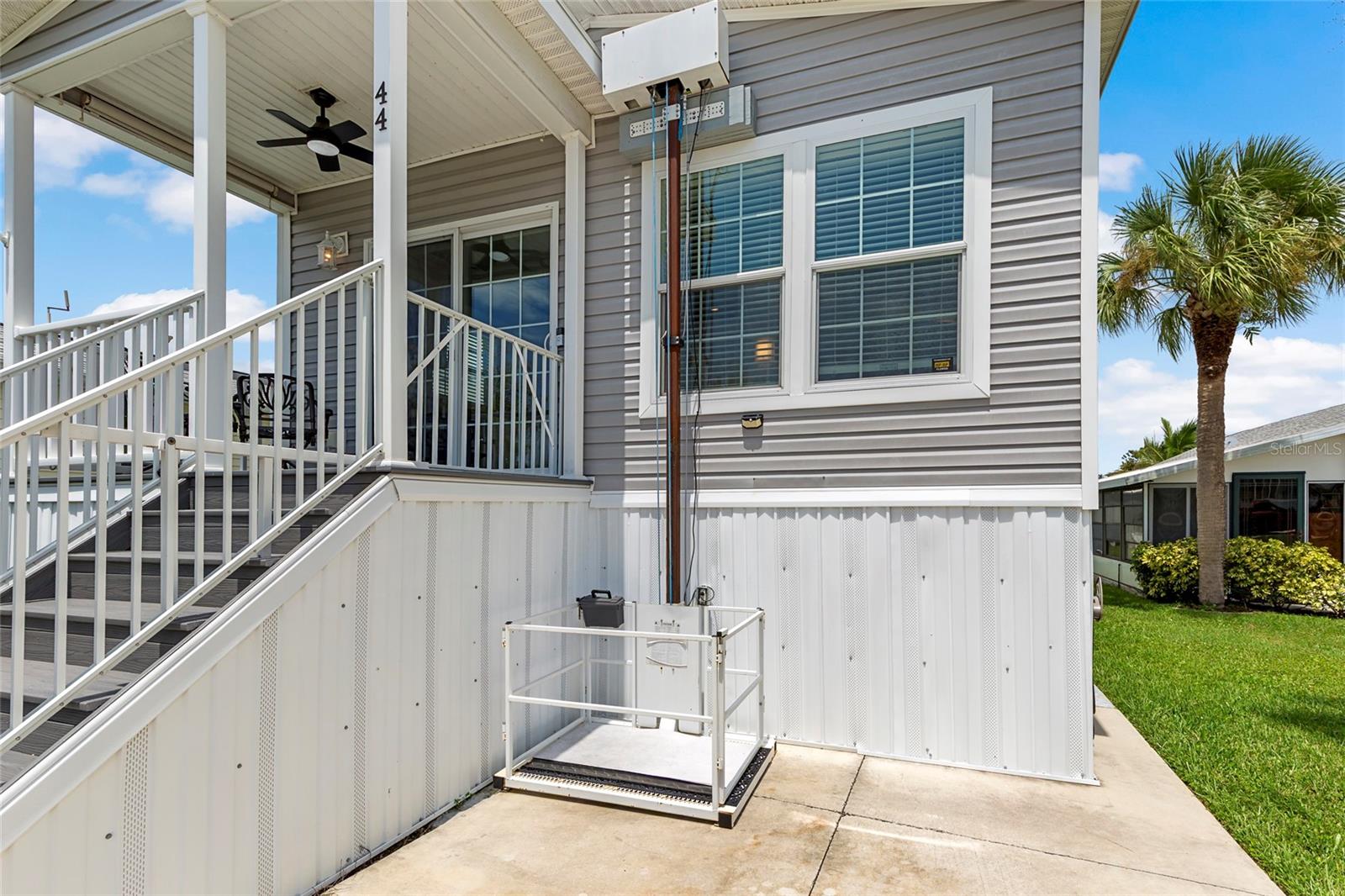 44 Crown Point Dr, Nokomis, FL 34275 — photo 7 of 52