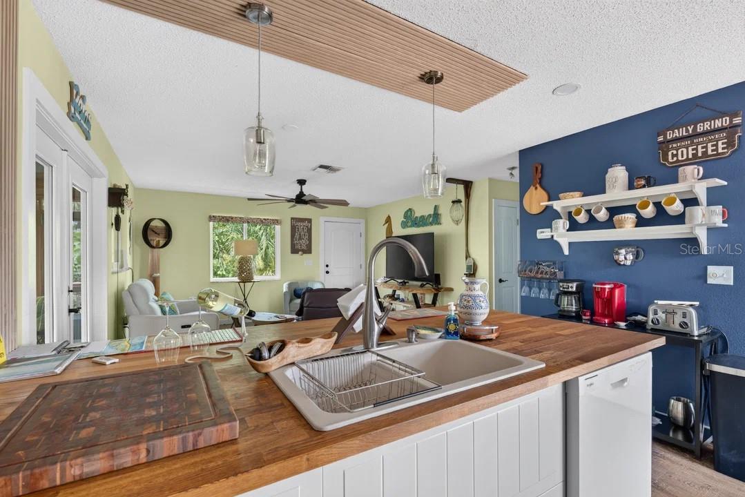9602 Doubloon Trl, Placida, FL 33946 — photo 16 of 62