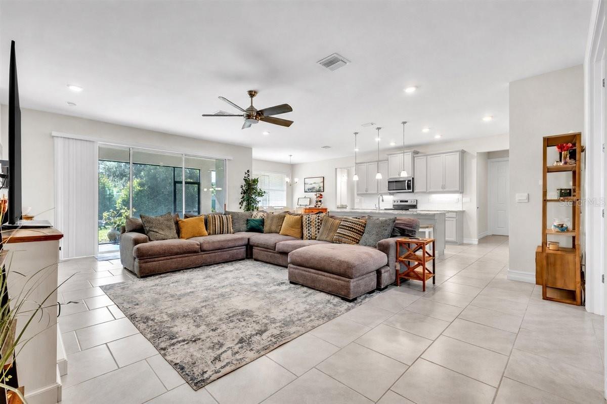 2065 Nuremberg Blvd, Punta Gorda, FL 33983 — photo 2 of 46