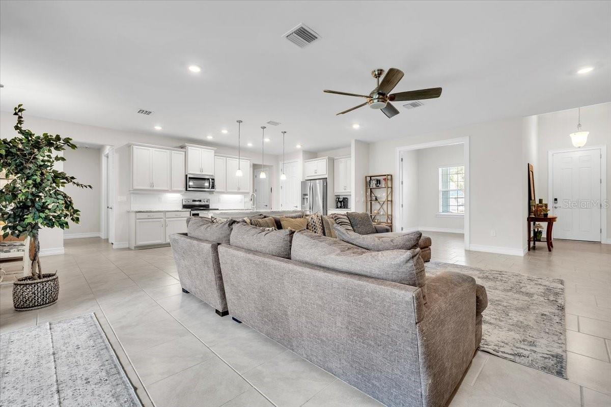 2065 Nuremberg Blvd, Punta Gorda, FL 33983 — photo 6 of 46