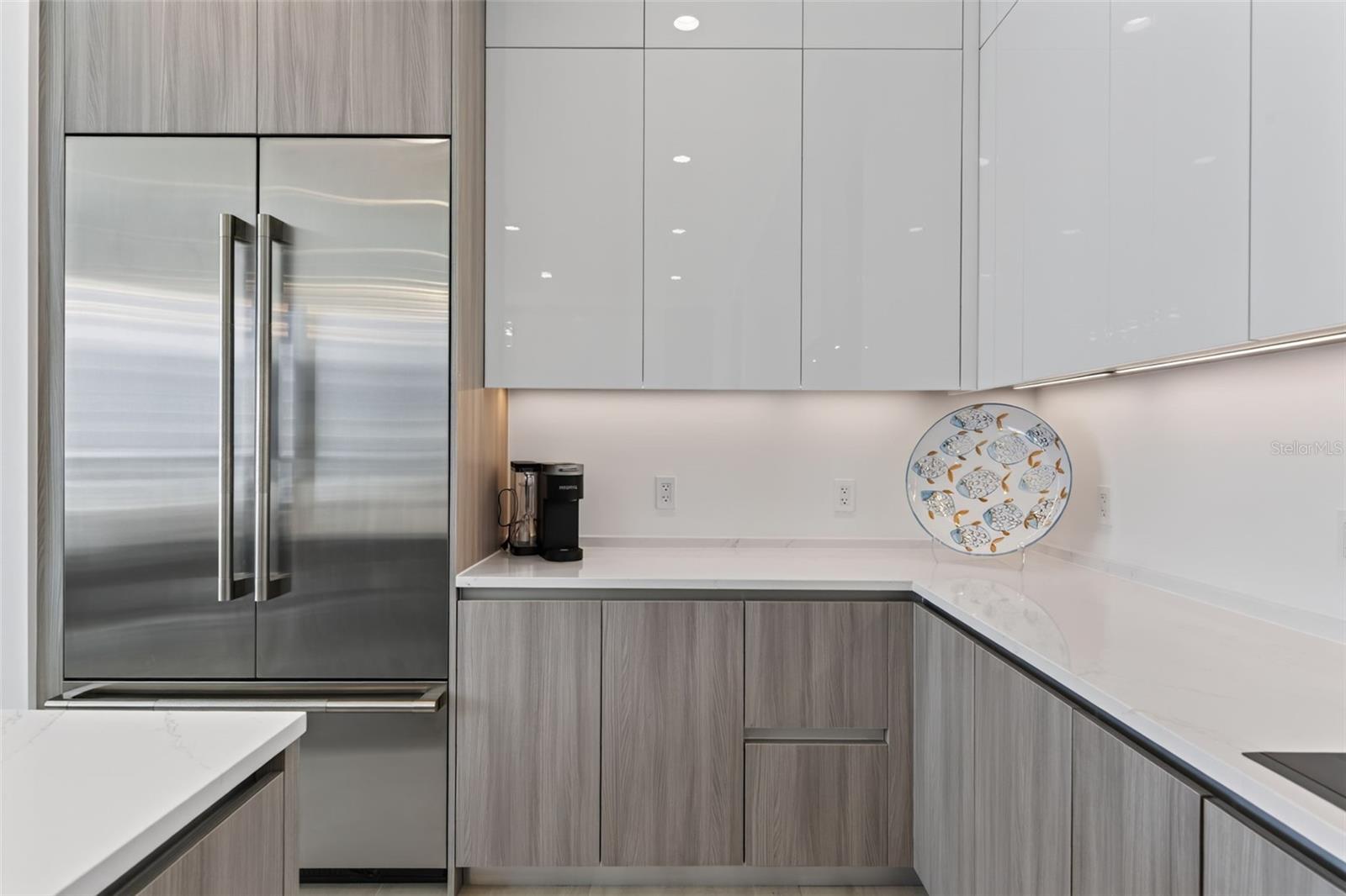 301 Quay Commons #1903, Sarasota, FL 34236 — photo 19 of 96