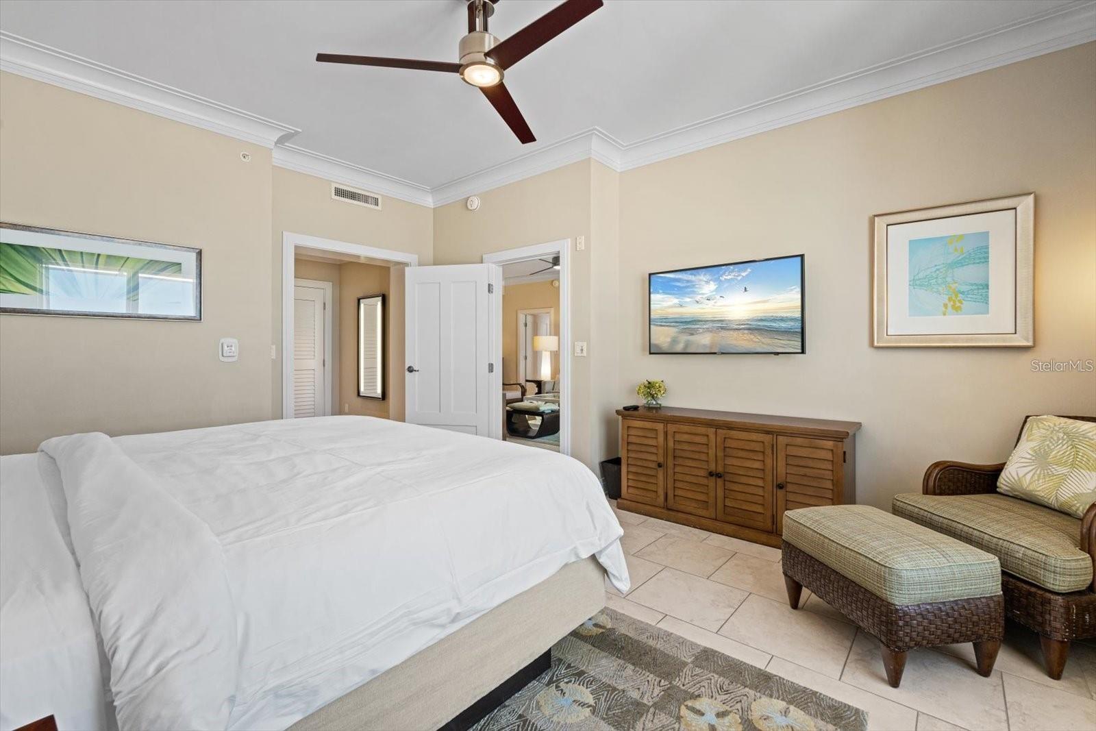 915 Seaside Dr #405, Weeks 22-23, Sarasota, FL 34242 — photo 30 of 71