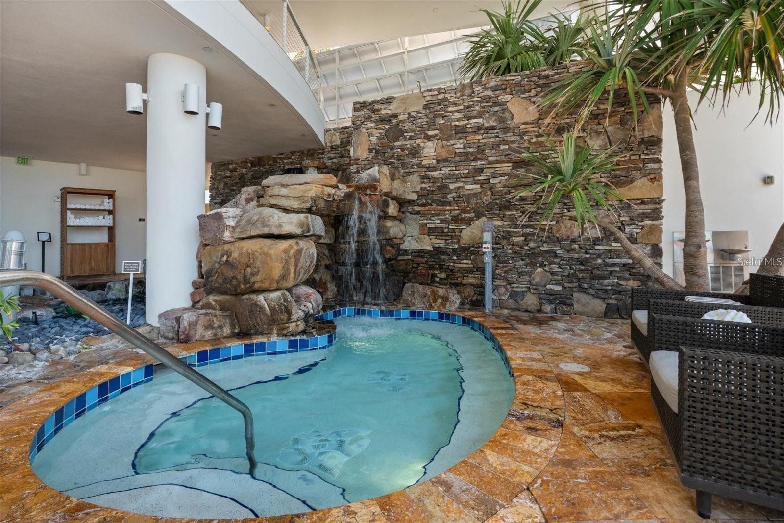 915 Seaside Dr #405, Weeks 22-23, Sarasota, FL 34242 — photo 57 of 71