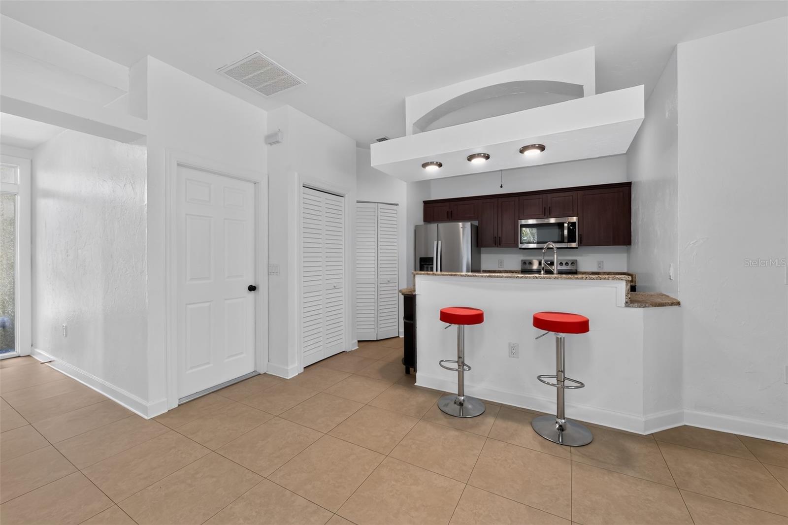 1816 Rita St, Sarasota, FL 34231 — photo 16 of 37