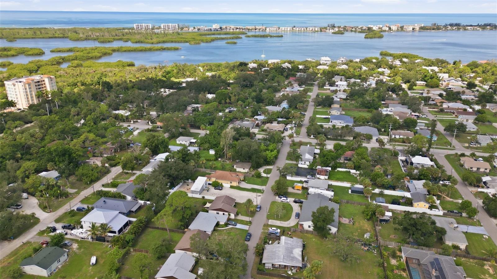 1816 Rita St, Sarasota, FL 34231 — photo 36 of 37