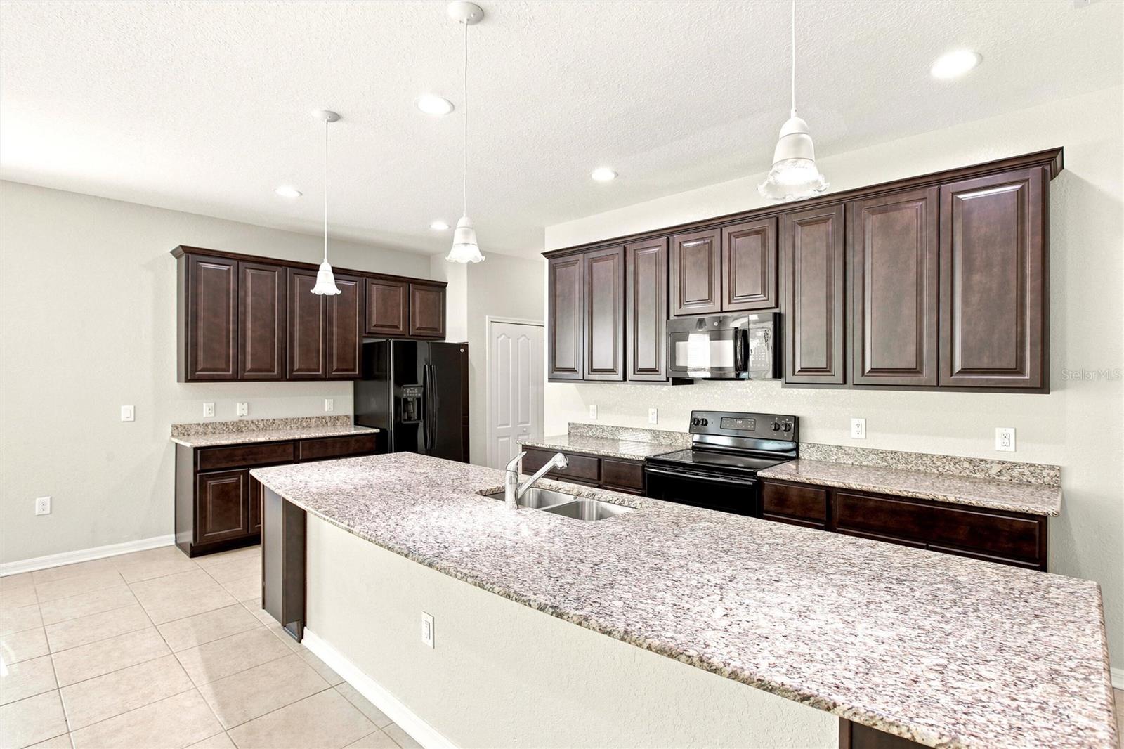 3987 River Bank Way, Port Charlotte, FL 33980 — photo 10 of 40