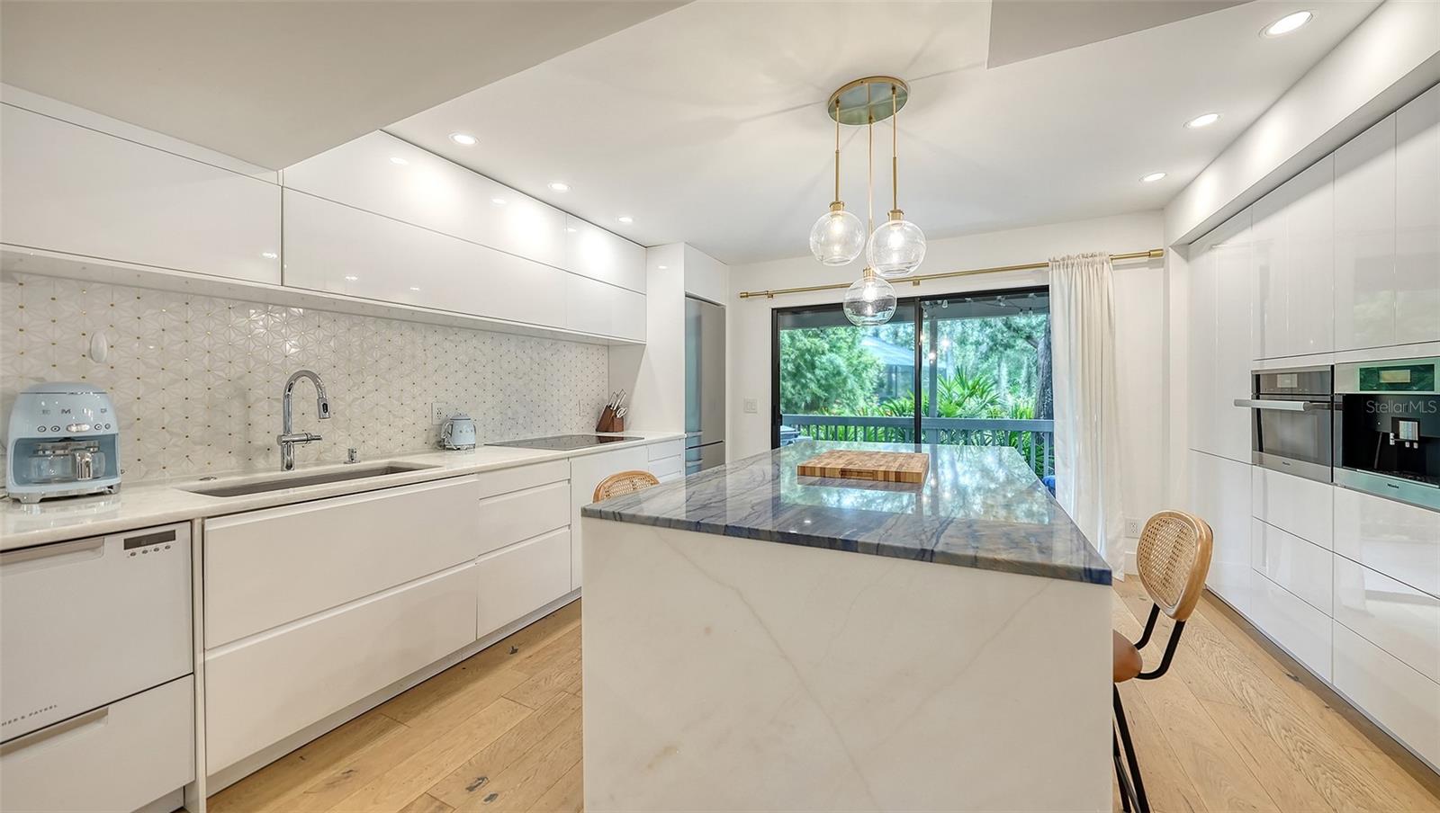 1372 Landings Pt #28, Sarasota, FL 34231 — photo 33 of 85