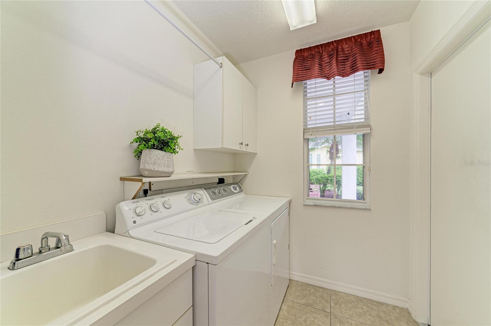 1592 Monarch Dr #1592, Venice, FL 34293 — photo 33 of 65