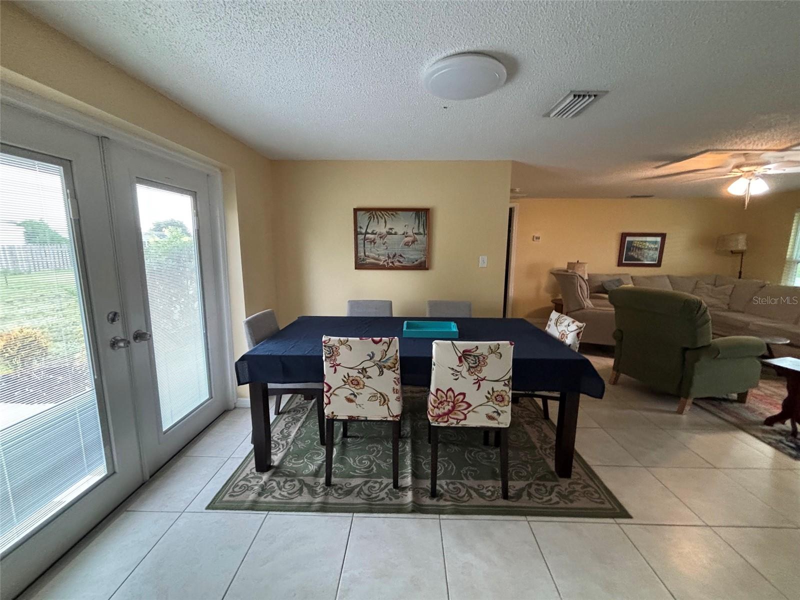 650 Hartford Dr NW, Port Charlotte, FL 33952 — photo 3 of 24
