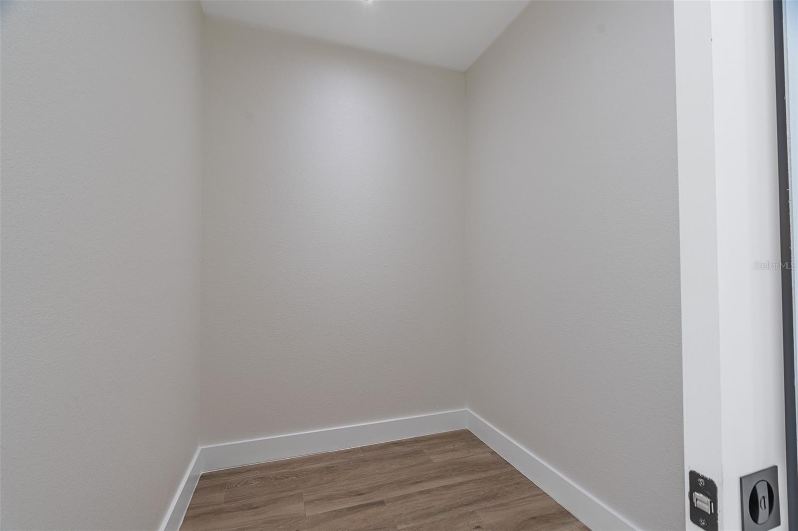 Walk in Closet