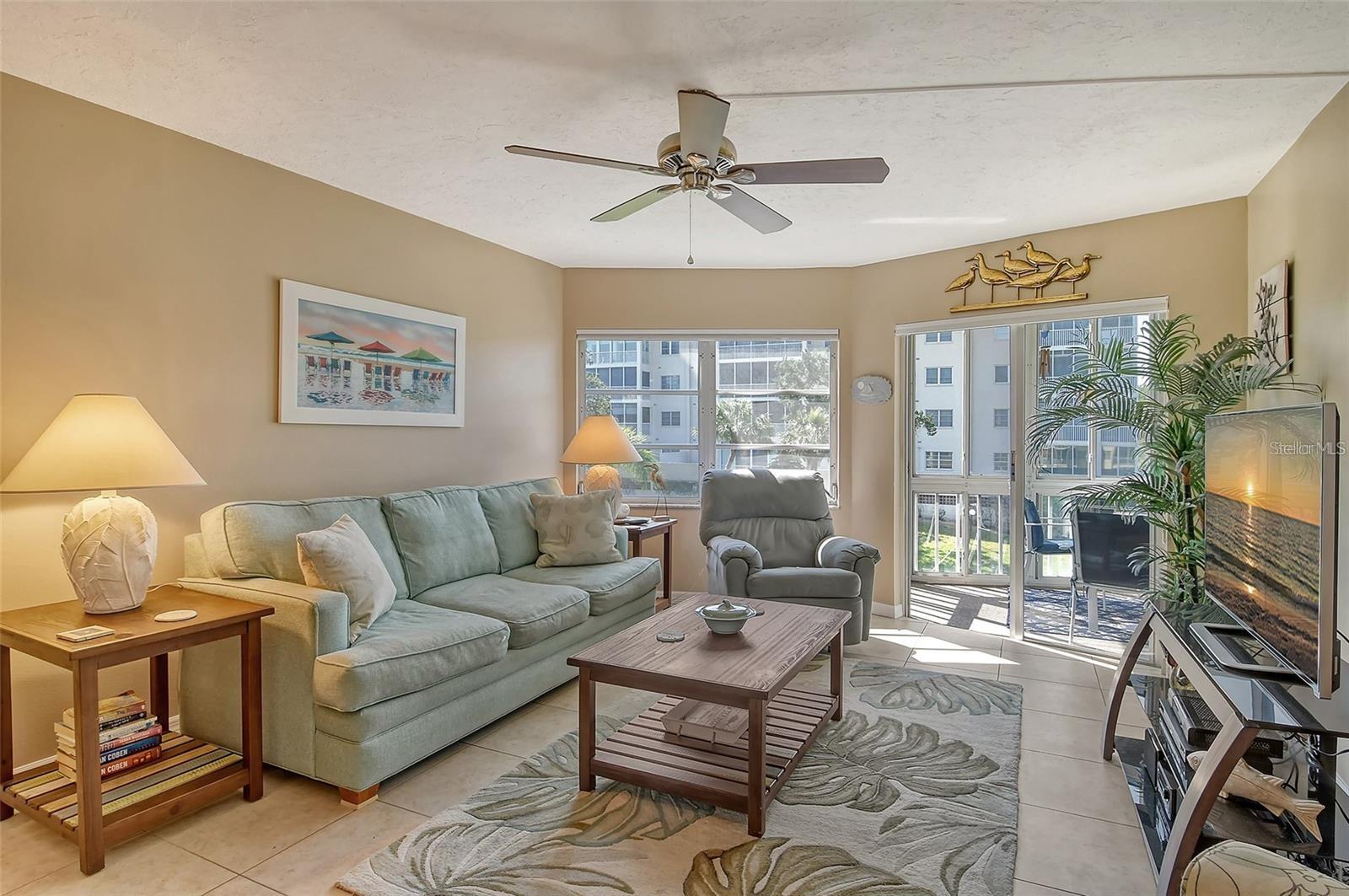 1300 N Portofino Dr #305, Sarasota, FL 34242 — photo 14 of 68