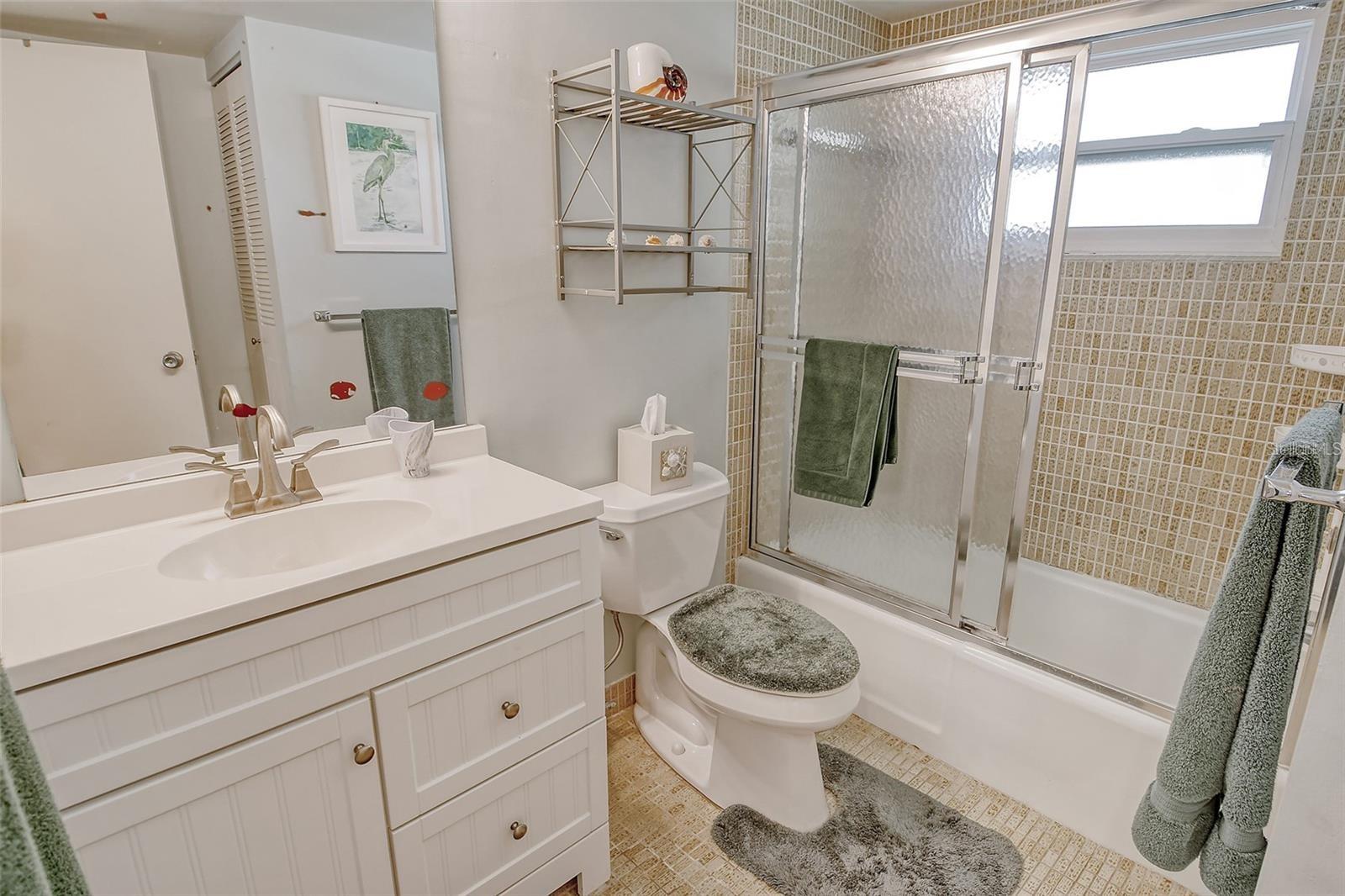 1300 N Portofino Dr #305, Sarasota, FL 34242 — photo 27 of 68
