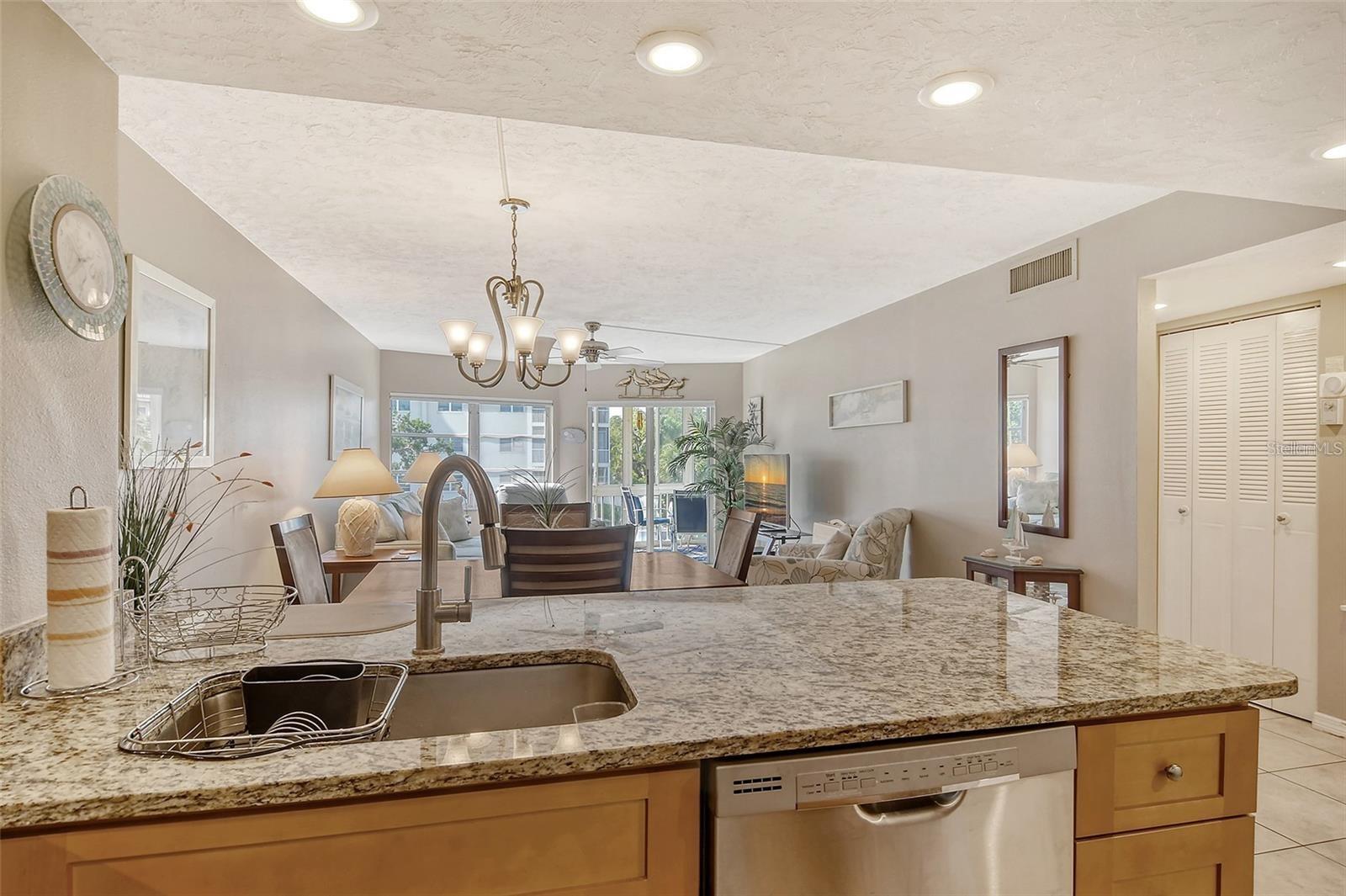 1300 N Portofino Dr #305, Sarasota, FL 34242 — photo 5 of 68