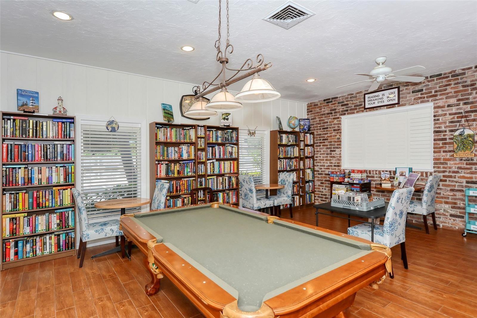 1300 N Portofino Dr #305, Sarasota, FL 34242 — photo 42 of 68