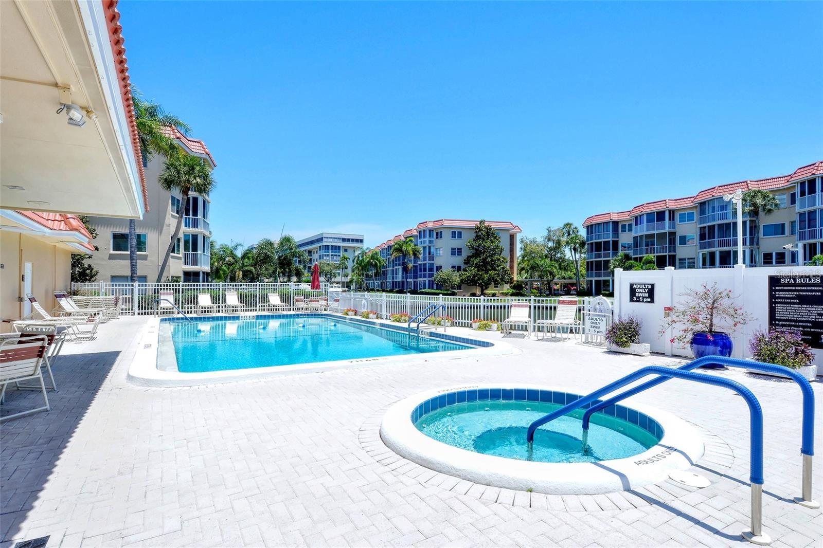 1300 N Portofino Dr #305, Sarasota, FL 34242 — photo 45 of 68