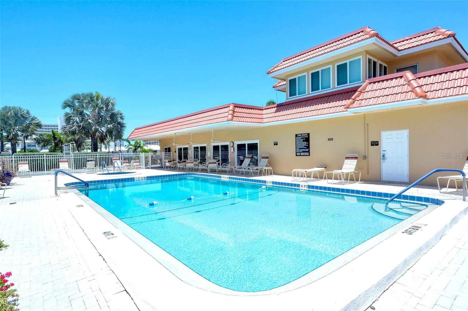 1300 N Portofino Dr #305, Sarasota, FL 34242 — photo 48 of 68