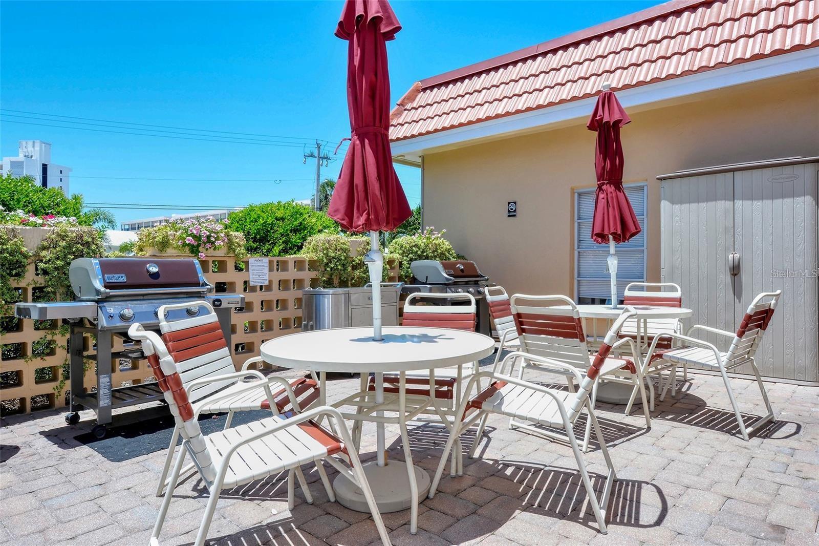 1300 N Portofino Dr #305, Sarasota, FL 34242 — photo 49 of 68