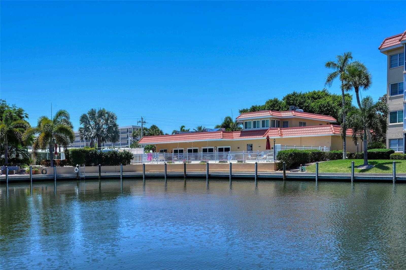 1300 N Portofino Dr #305, Sarasota, FL 34242 — photo 52 of 68