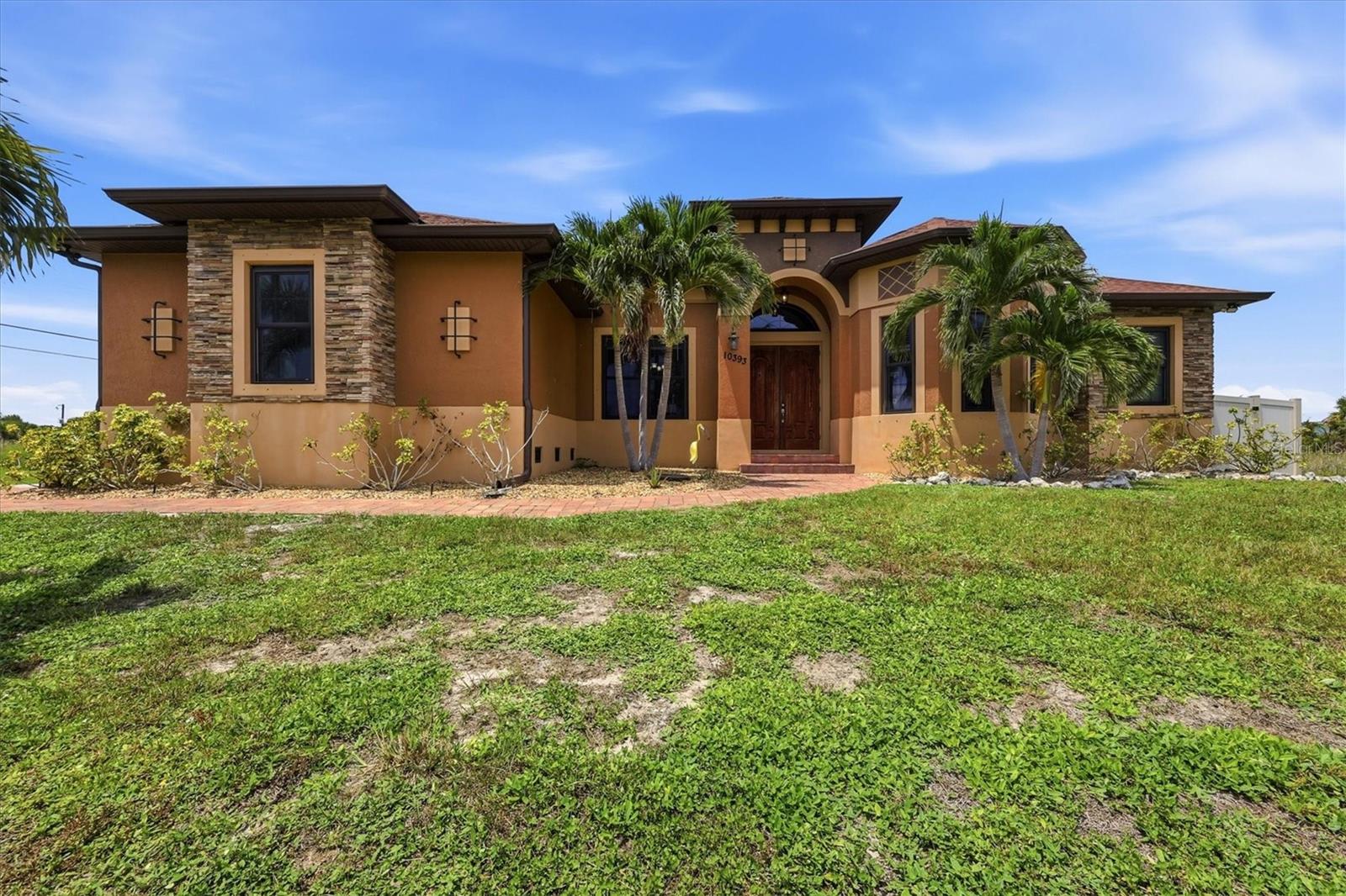 10393 Harlingen St, Port Charlotte, FL 33981 — photo 5 of 59