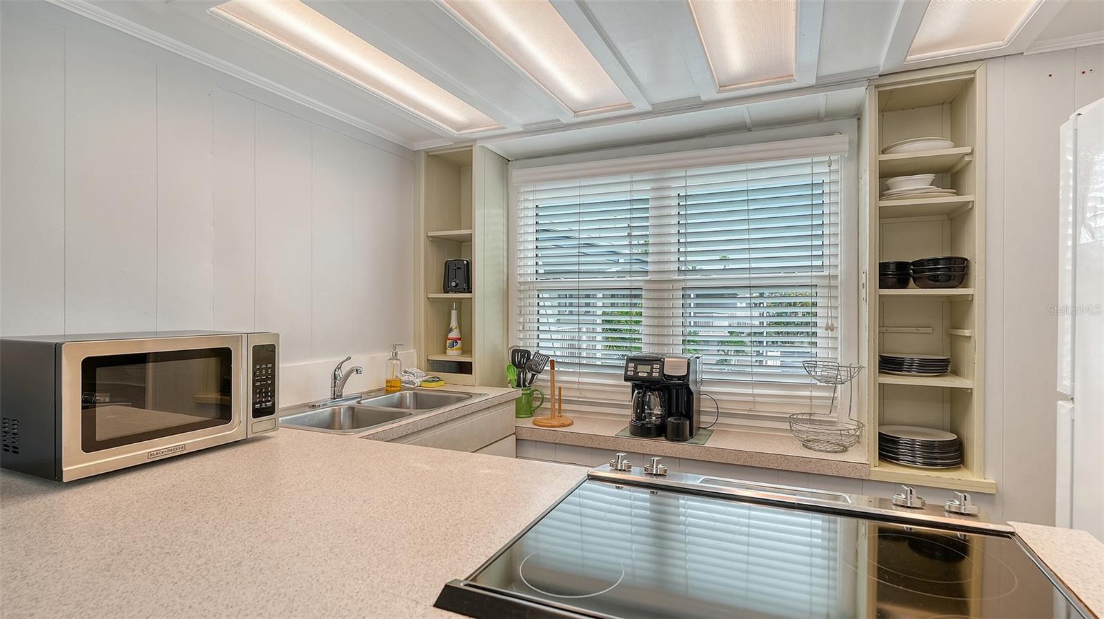 3453 Gulf of Mexico Dr #200, Longboat Key, FL 34228 — photo 12 of 30