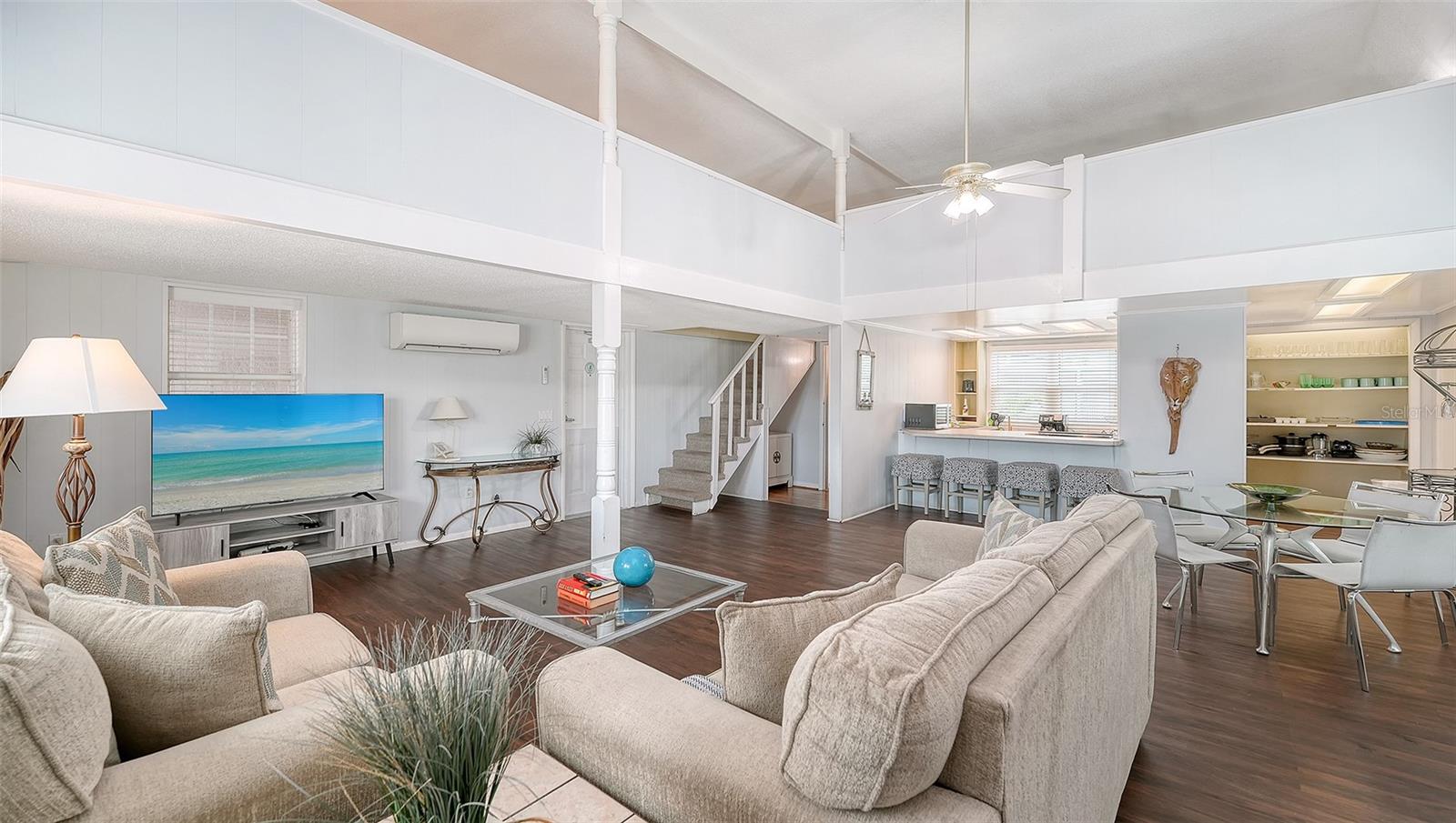 3453 Gulf of Mexico Dr #200, Longboat Key, FL 34228 — photo 3 of 30
