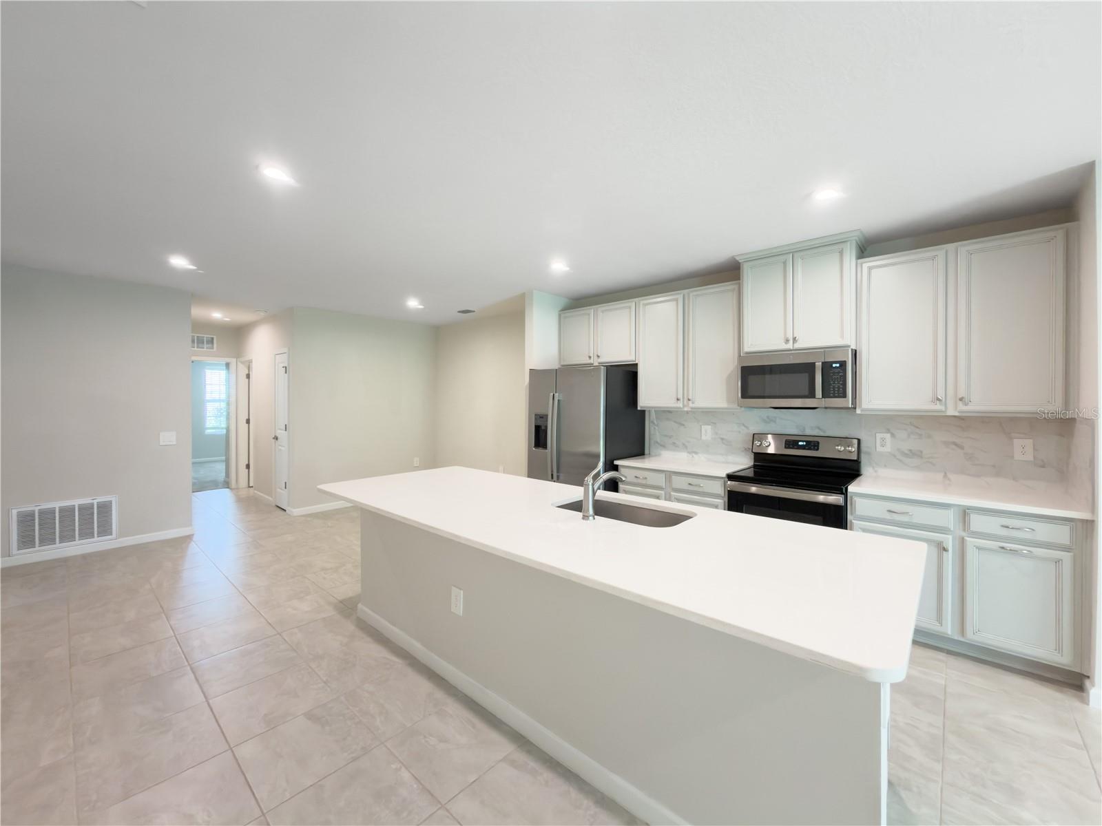 1820 W Palms Dr, Port Charlotte, FL 33953 — photo 19 of 60