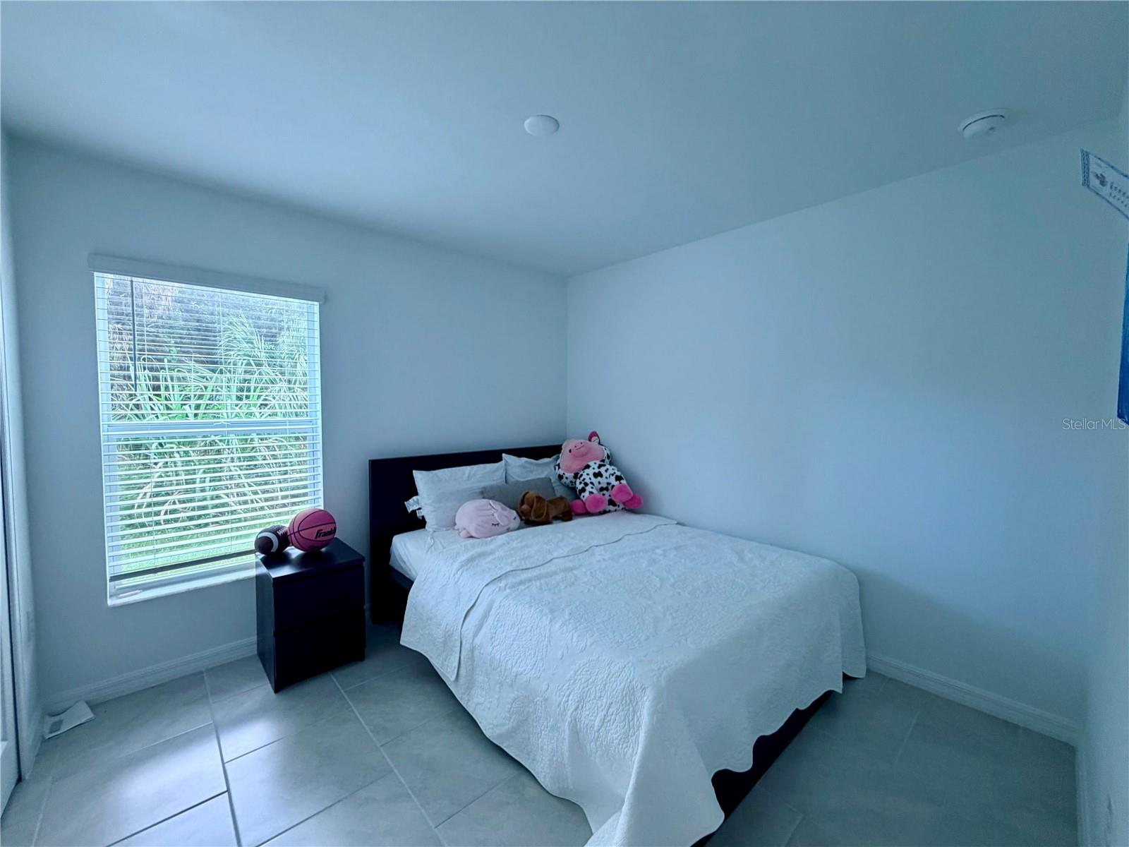 1026 Dewhurst St, Port Charlotte, FL 33952 — photo 8 of 17