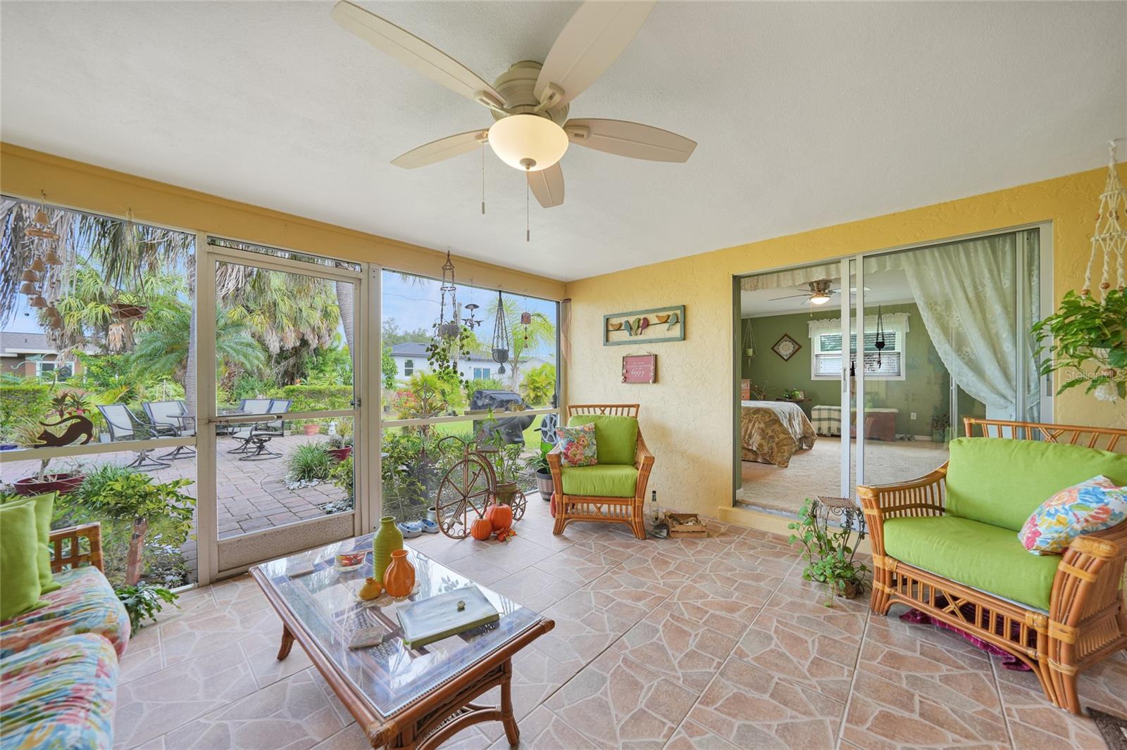 Sun Room / Back Lanai