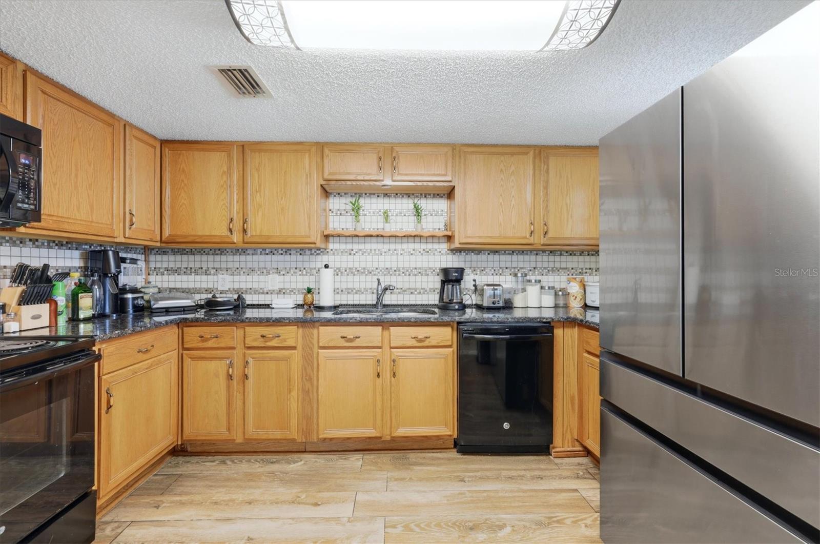 1051 Forrest Nelson Blvd #B202, Port Charlotte, FL 33952 — photo 13 of 45