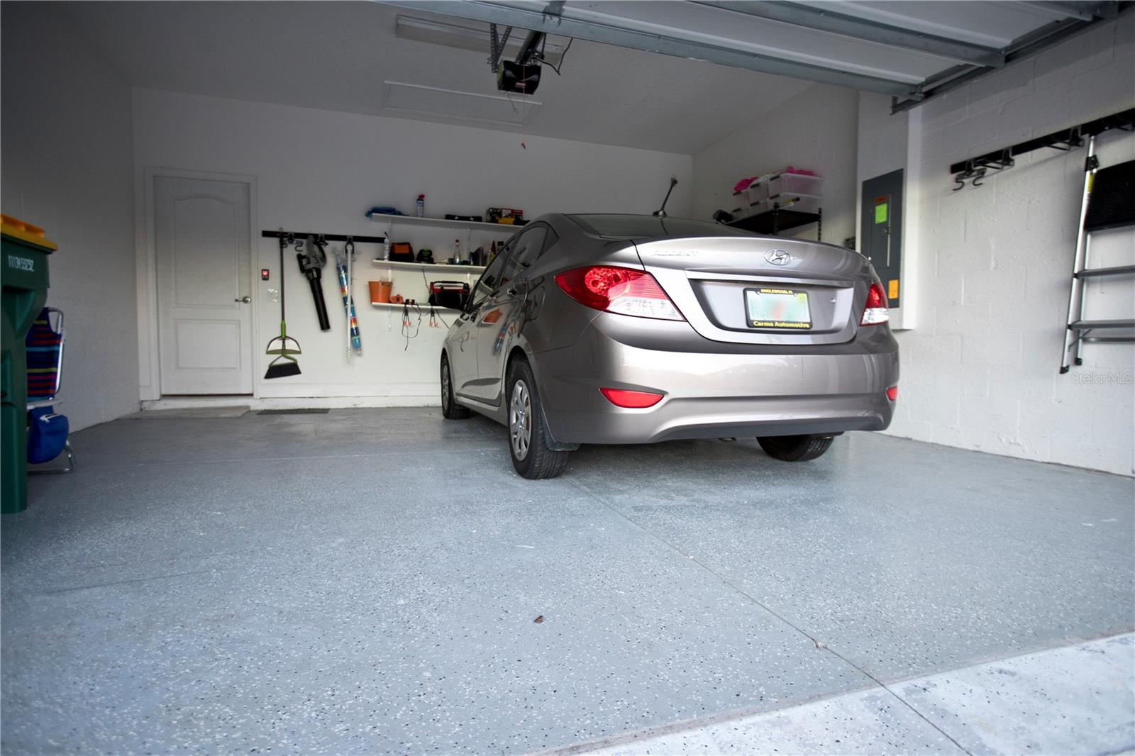 2 car garage
