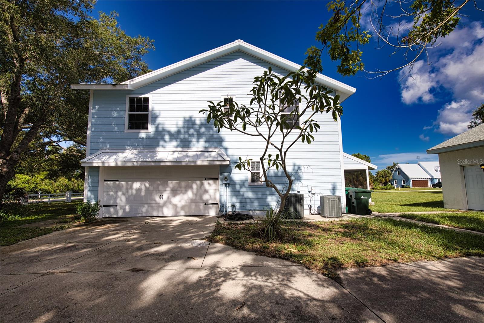 916 Bayshore Dr, Englewood, FL 34223 — photo 11 of 96