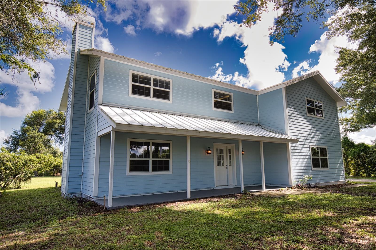 916 Bayshore Dr, Englewood, FL 34223 — photo 15 of 96