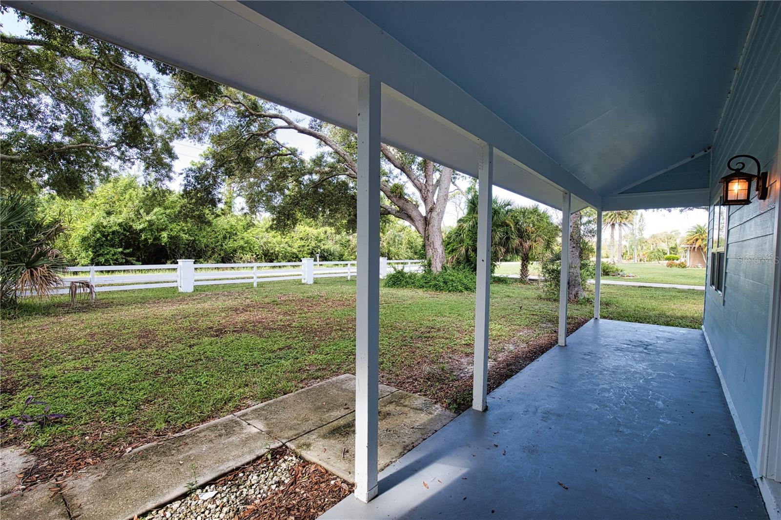 916 Bayshore Dr, Englewood, FL 34223 — photo 16 of 96