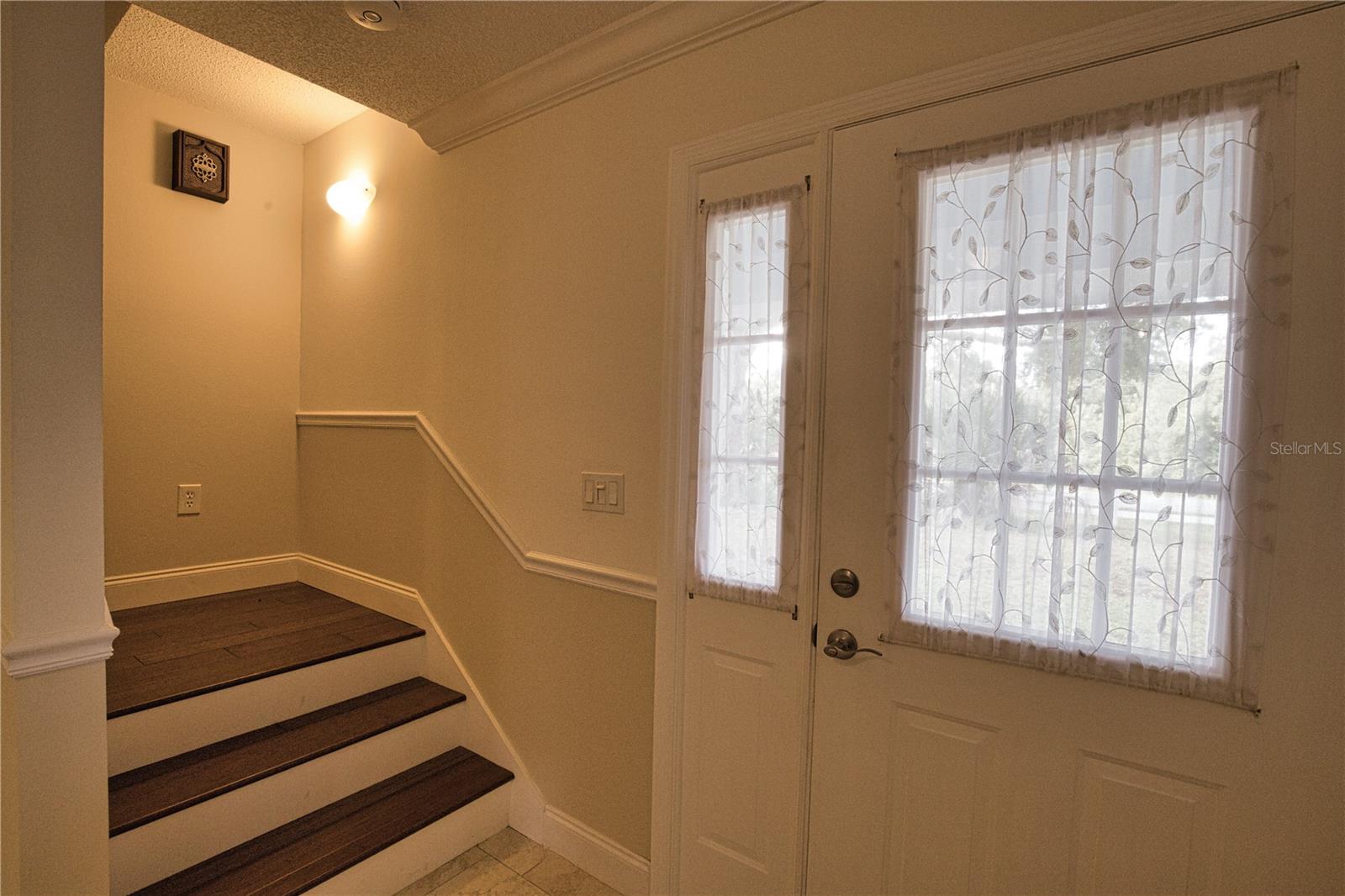 916 Bayshore Dr, Englewood, FL 34223 — photo 19 of 96