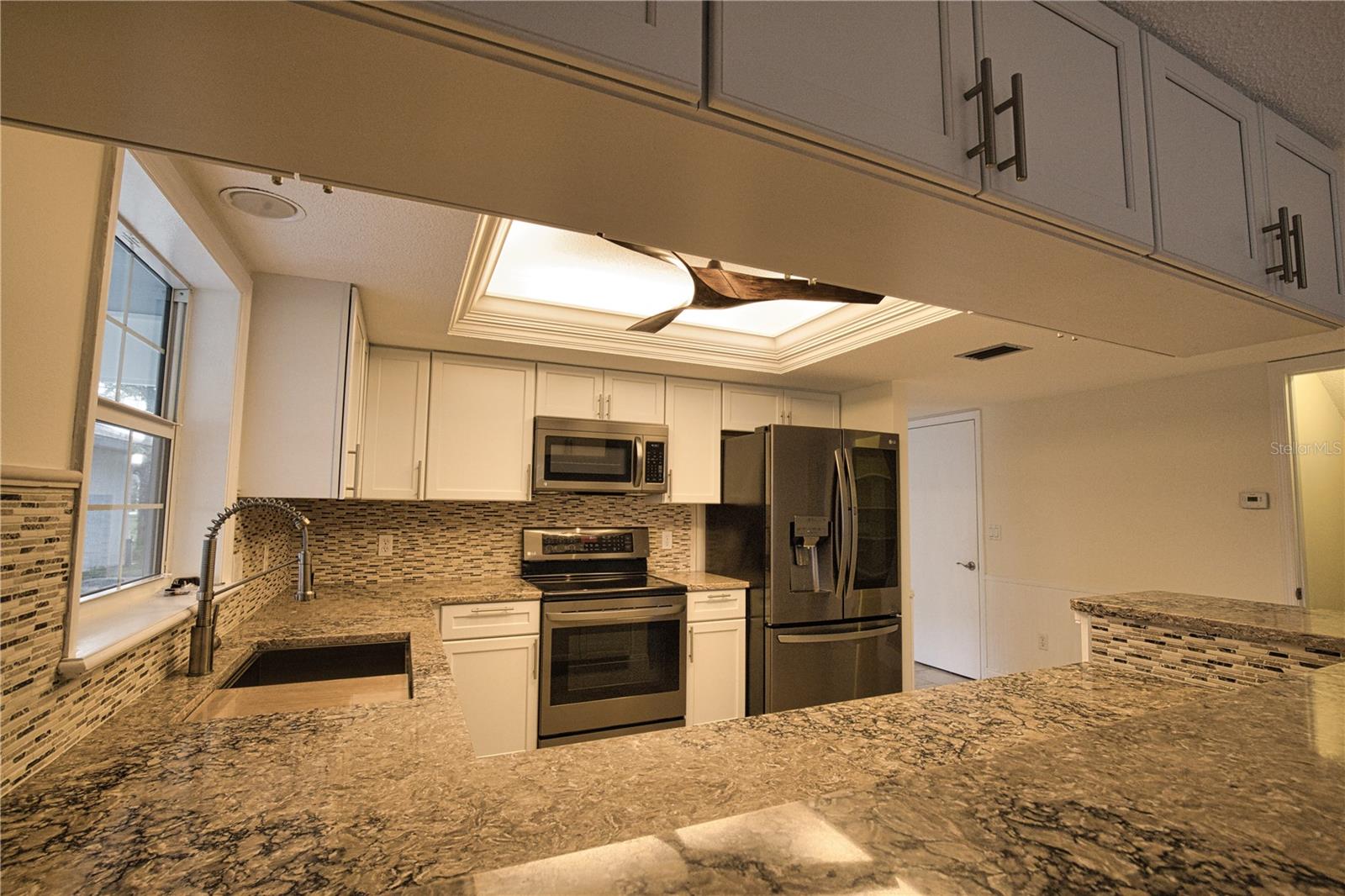 916 Bayshore Dr, Englewood, FL 34223 — photo 34 of 96