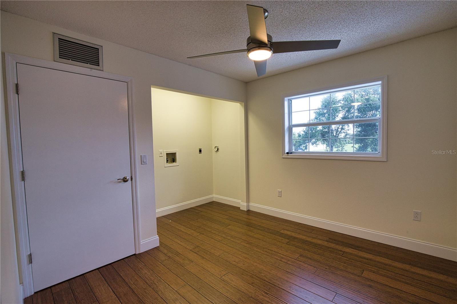 916 Bayshore Dr, Englewood, FL 34223 — photo 59 of 96