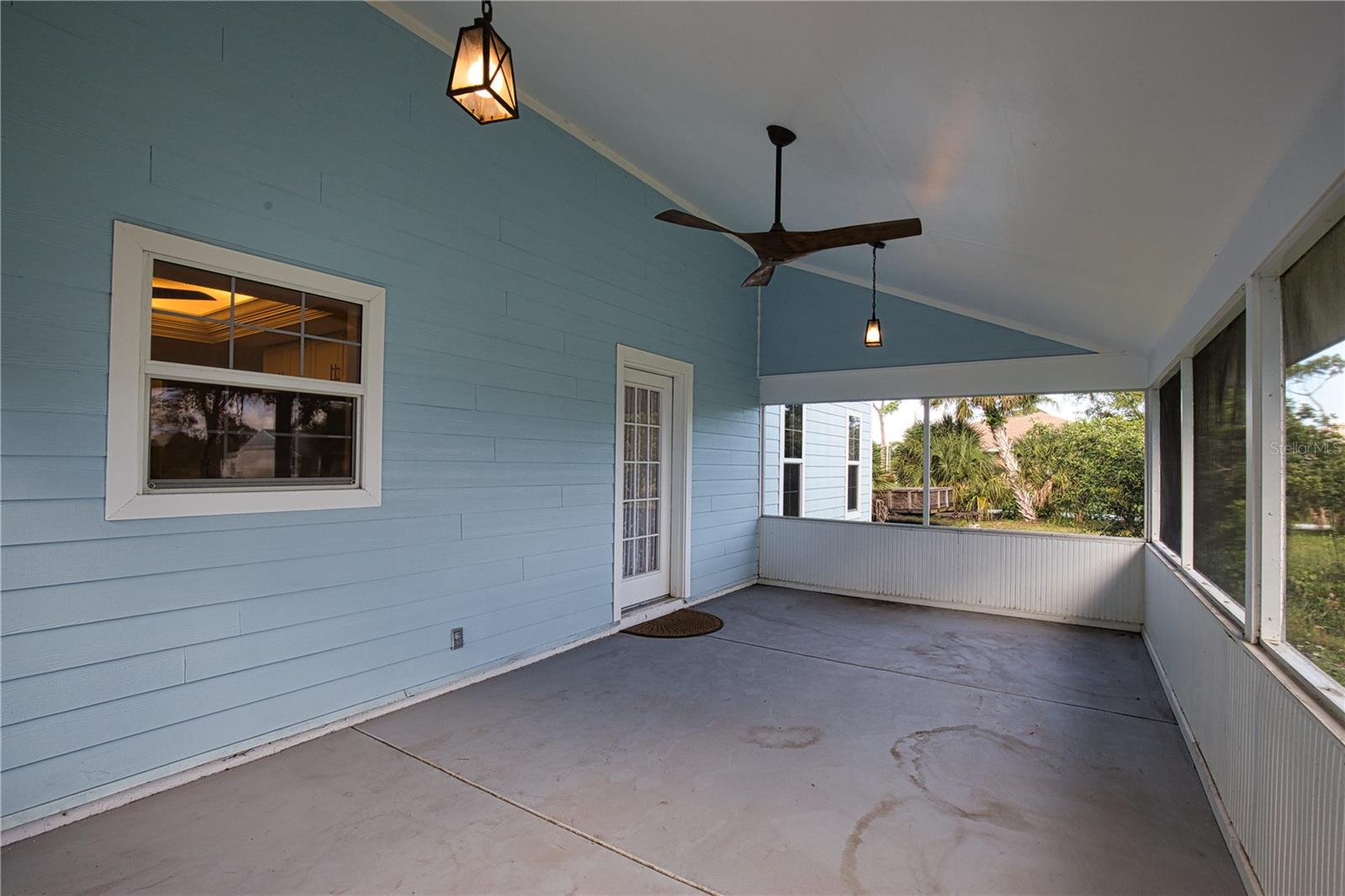 916 Bayshore Dr, Englewood, FL 34223 — photo 73 of 96