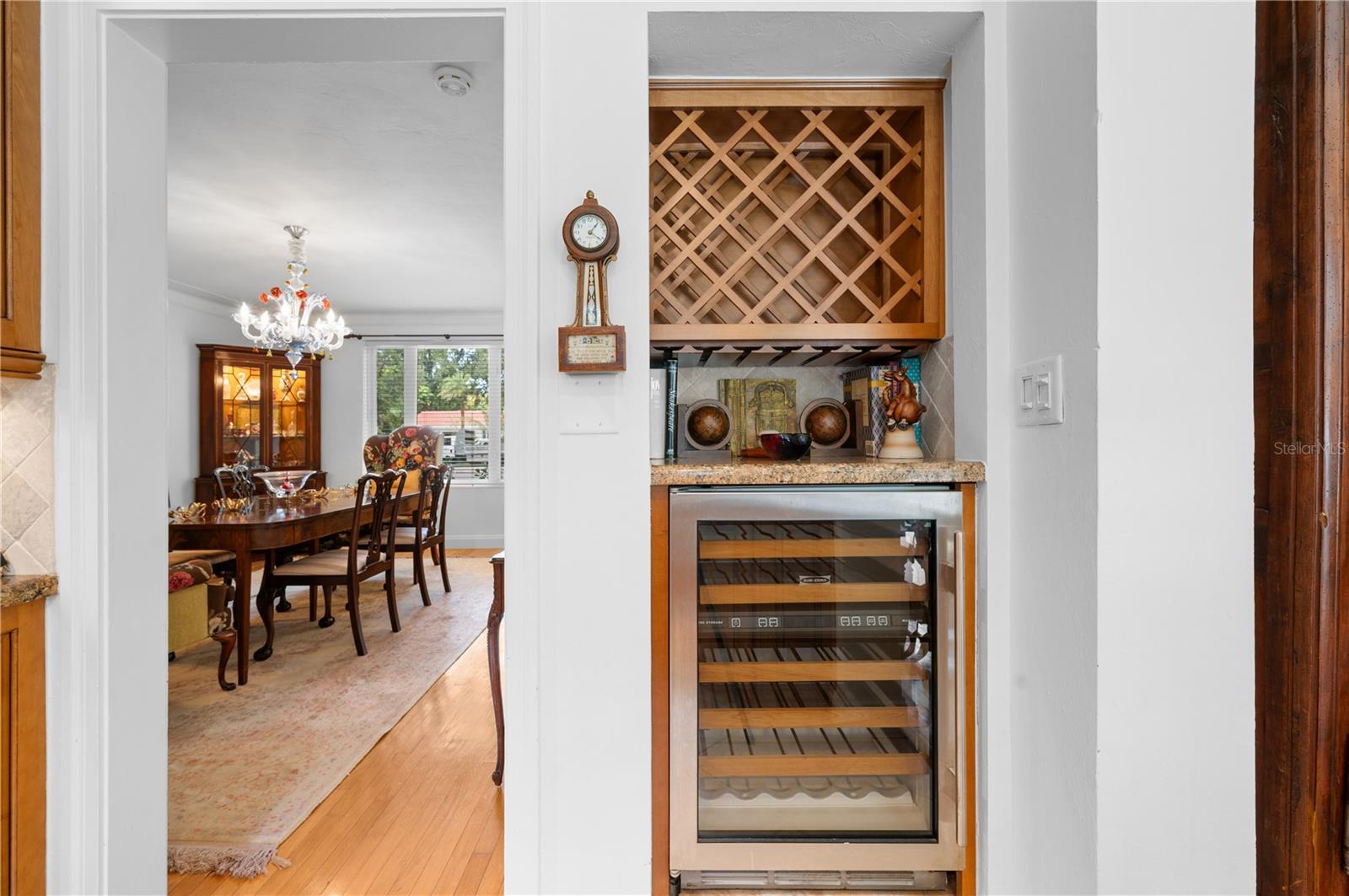 1722 North Dr, Sarasota, FL 34239 — photo 15 of 40