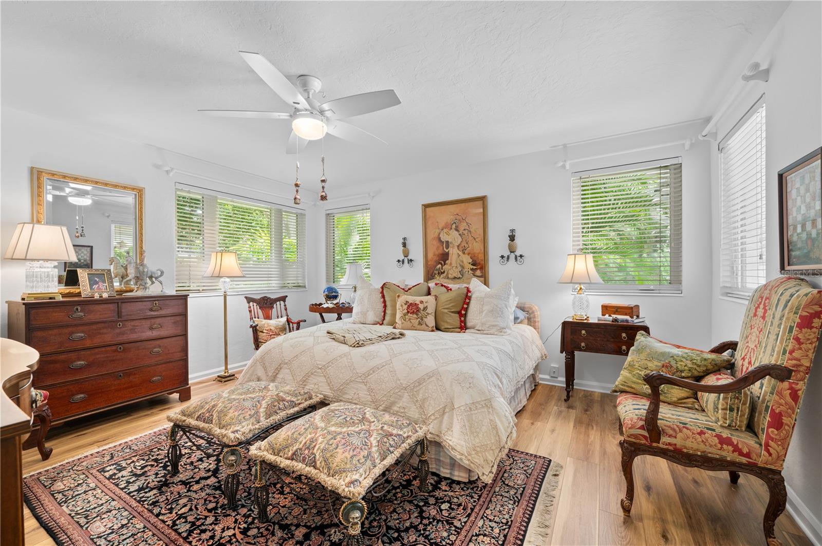 1722 North Dr, Sarasota, FL 34239 — photo 18 of 40