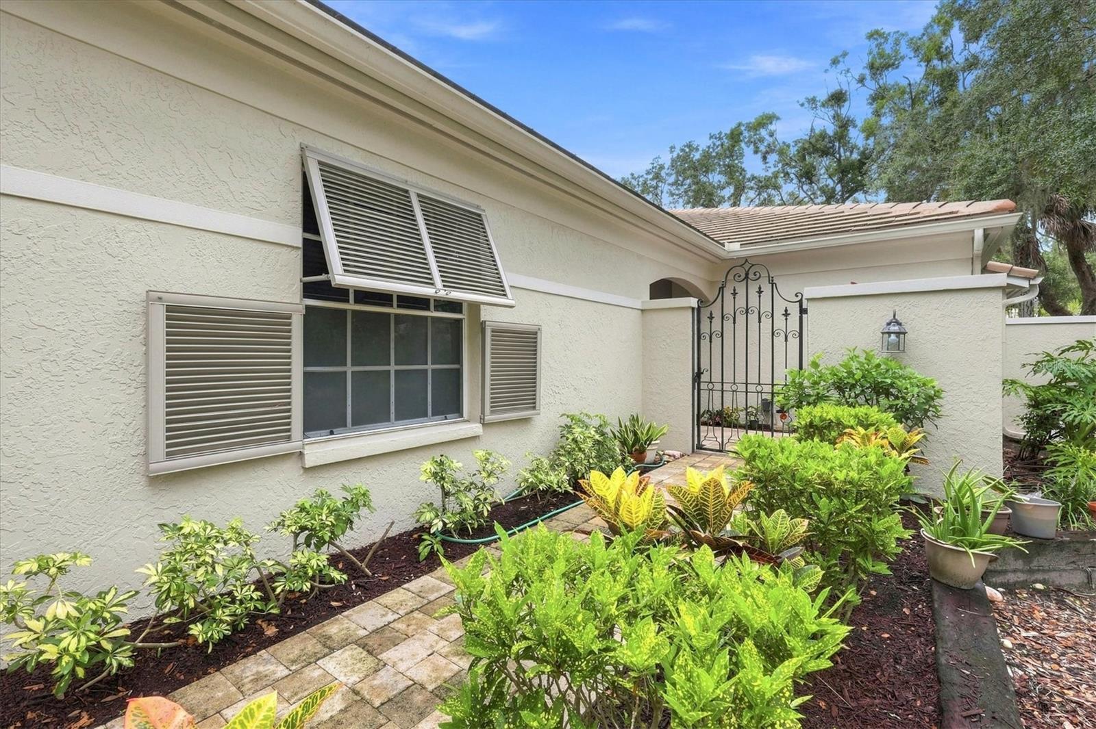 4449 Oakley Greene #1, Sarasota, FL 34235 — photo 3 of 31