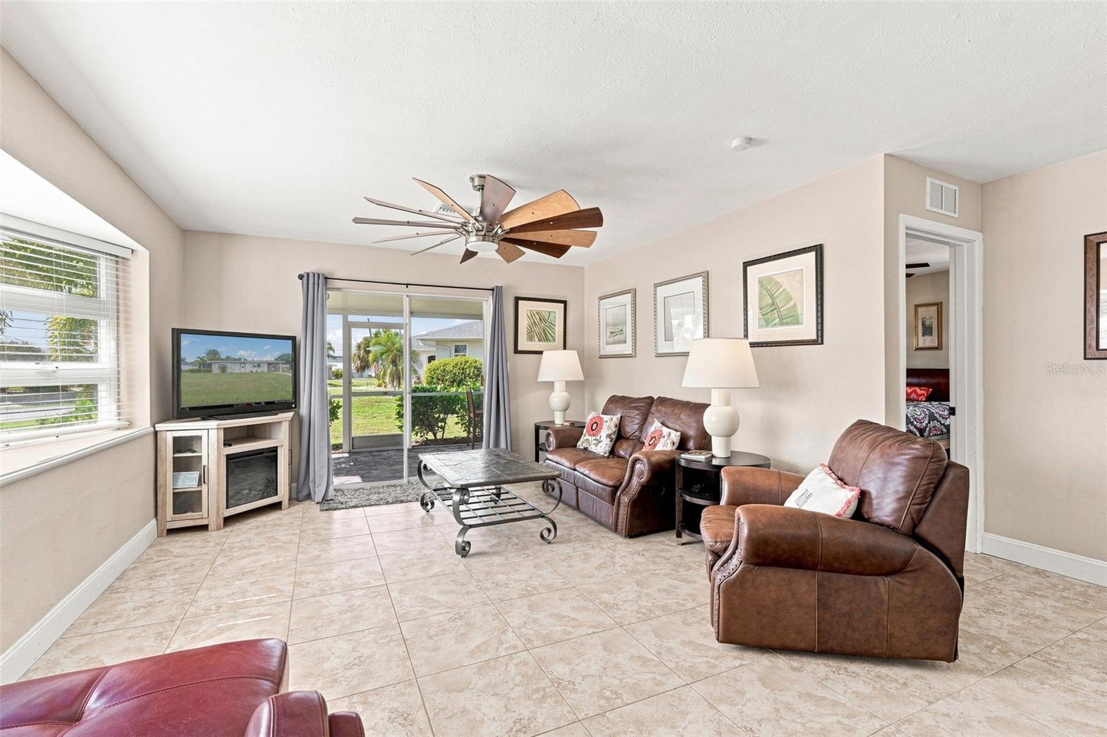 Bright Living Room with Ceiling Fan