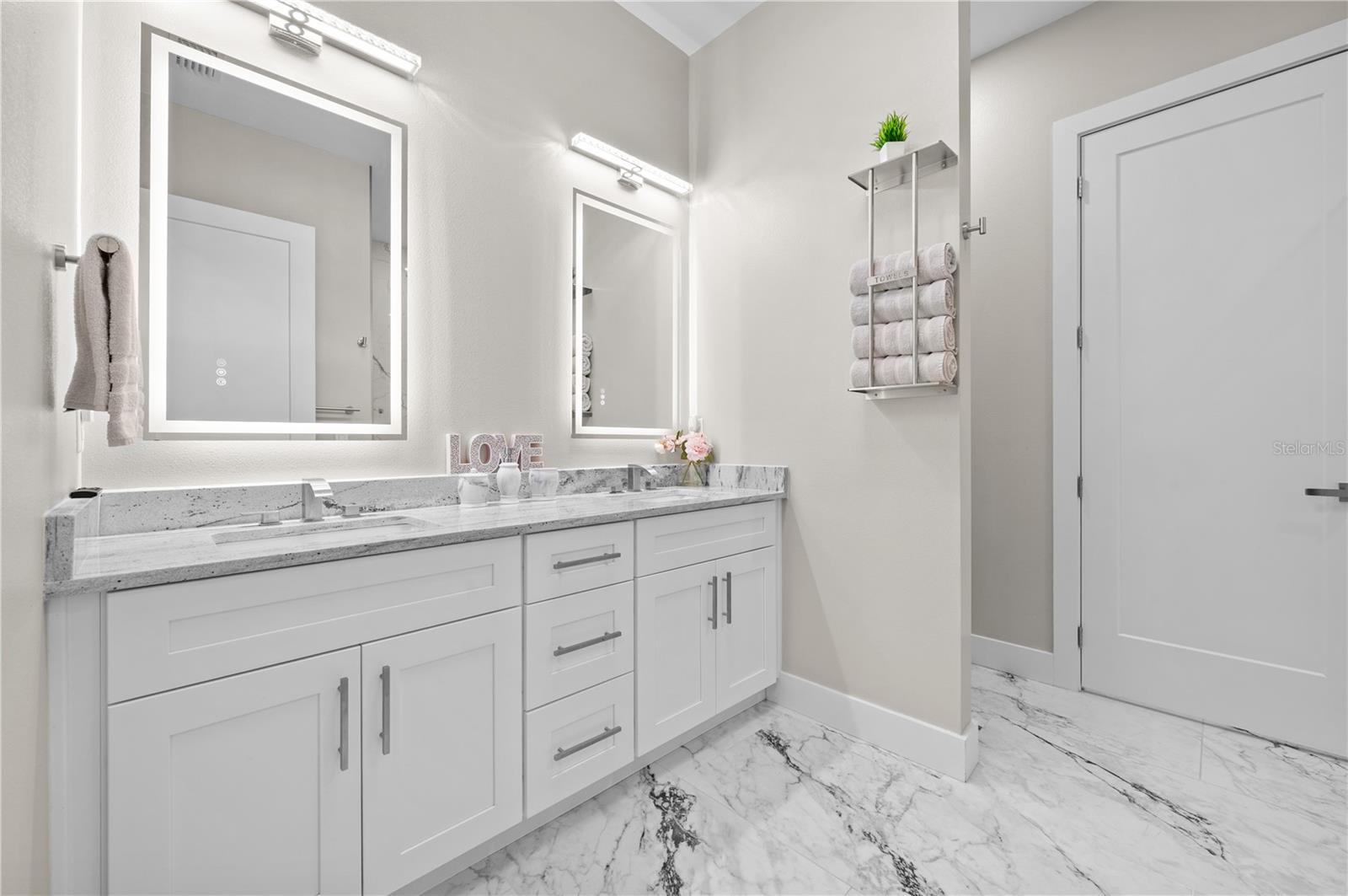 15761 Aqua Cir, Port Charlotte, FL 33981 — photo 25 of 54